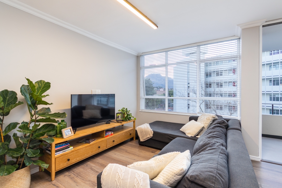 2 Bedroom Property for Sale in Wynberg Upper Western Cape